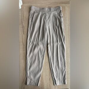 Babaton Pleated Linen Pants 4